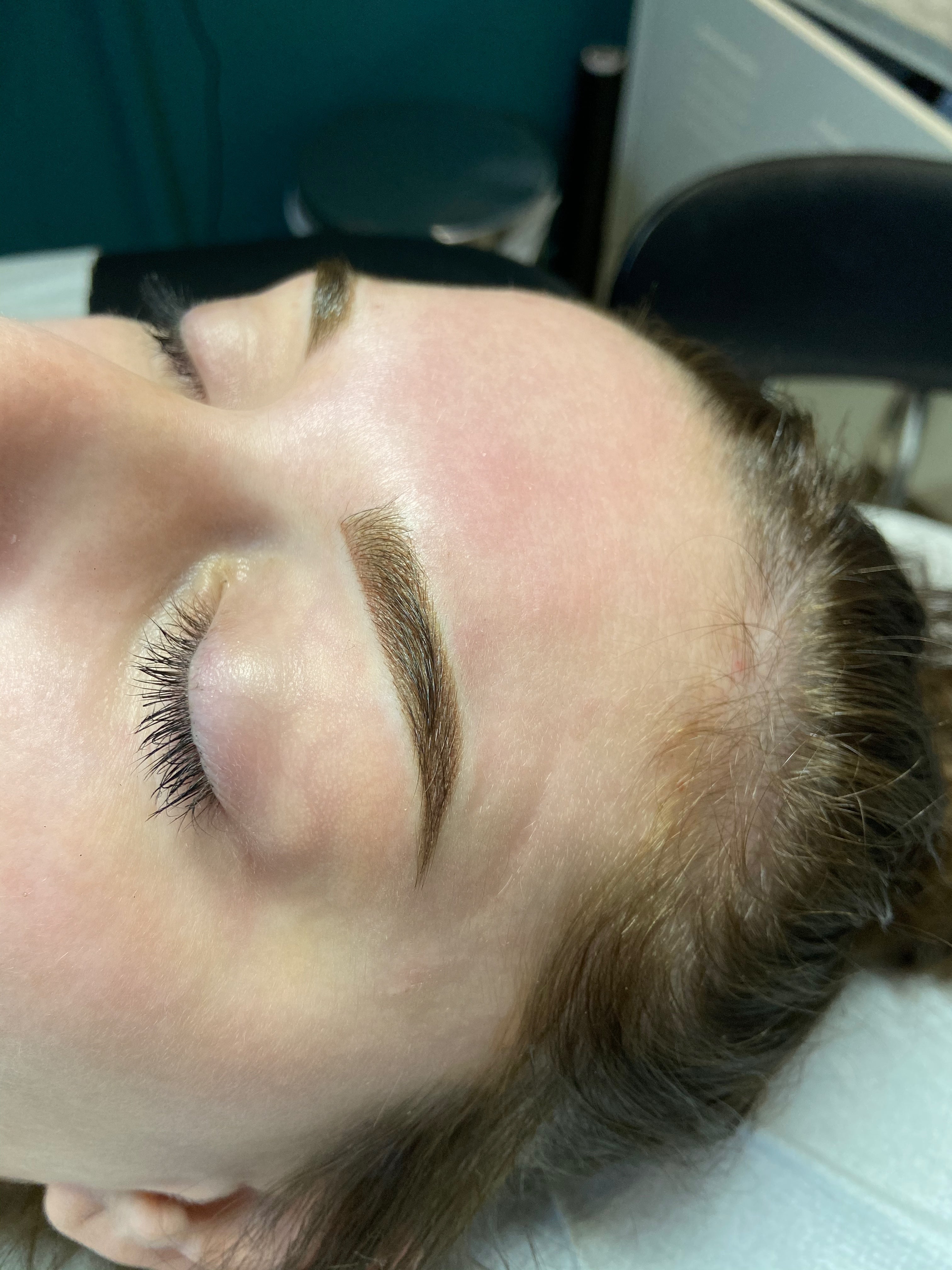 Quelles sont les différentes techniques de MAQUILLAGE SEMI PERMANENT des SOURCILS