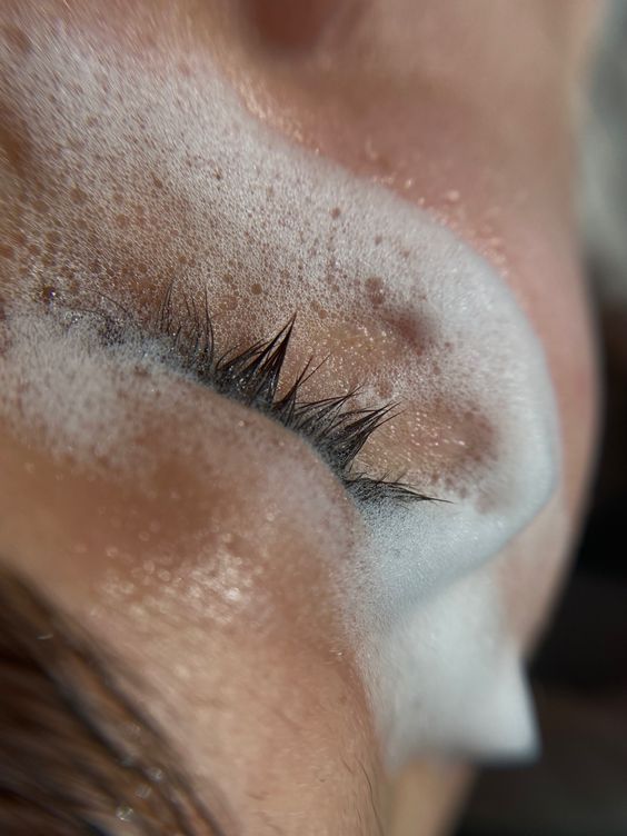 Shampoing Miracle (cils/sourcils)