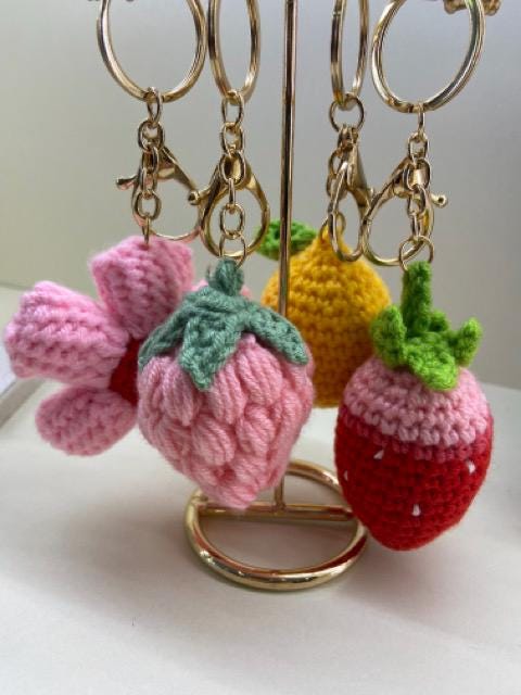 Porte clé fruits et fleurs , grigri de sac et de clés
