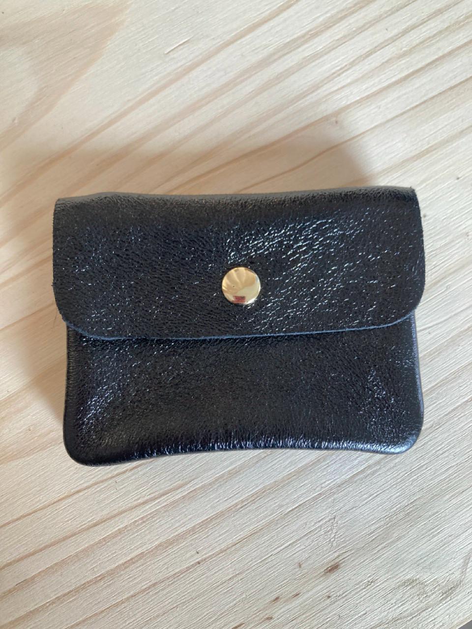 Porte-monnaie femme en cuir métallisé avec compartiment monnaie et cartes, portefeuille brillant femme