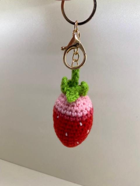 Porte clé fruits et fleurs , grigri de sac et de clés