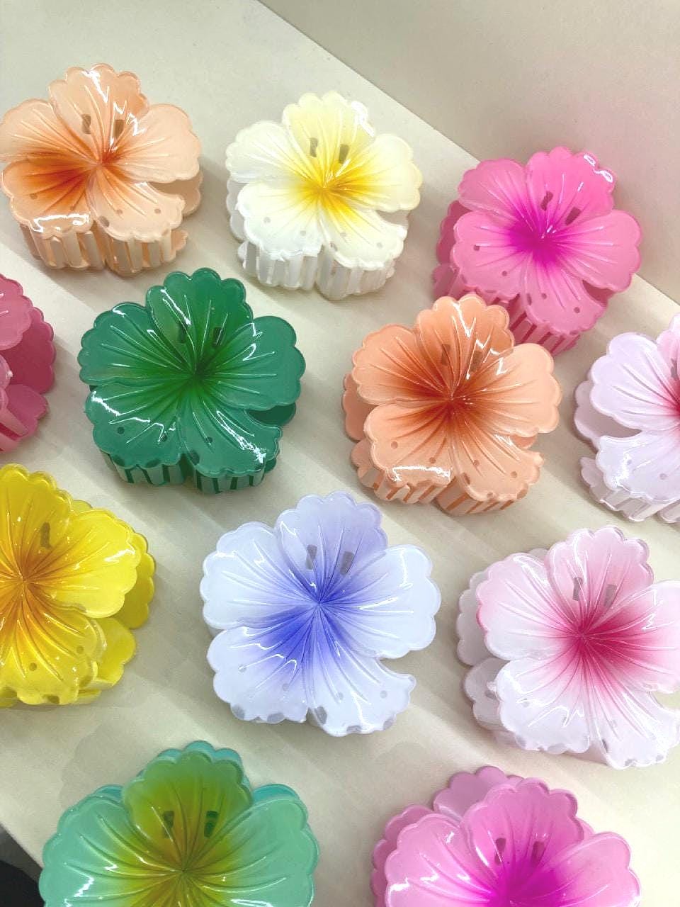 Pince à cheveux fleur d'Hibiscus- accessoires pour cheveux fleur coiffure cadeau pince à cheveux d'été coiffure d'été